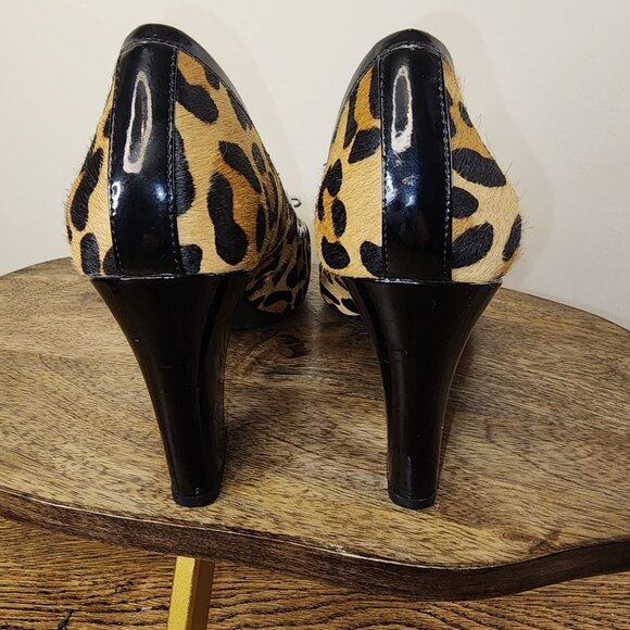 Naturalizer Faux Leopard Hair Black Bow Comfort Heels-Size 8.5 - Picture 9 of 10